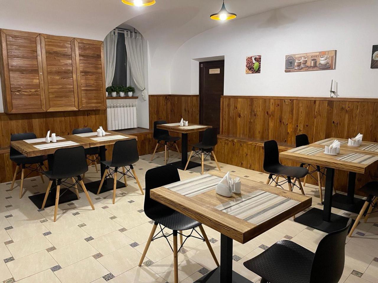 Valencia Hotel オデッサ エクステリア 写真